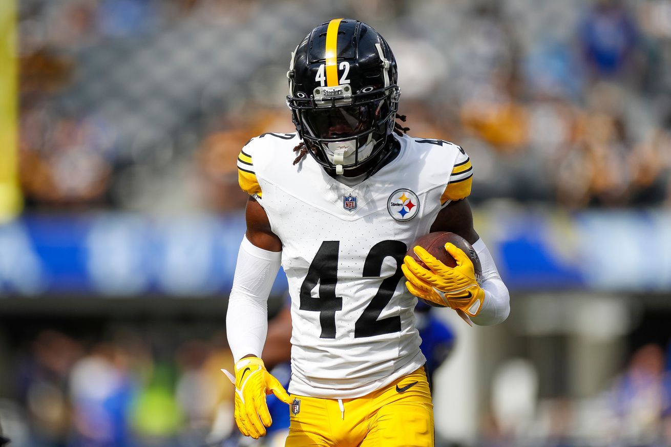 Pittsburgh Steelers cornerback James Pierre (42) warms up prior to an NFL regular season game between the Pittsburgh Steelers and the Los Angeles Rams on October 22, 2023, at SoFi Stadium in Inglewood, CA.