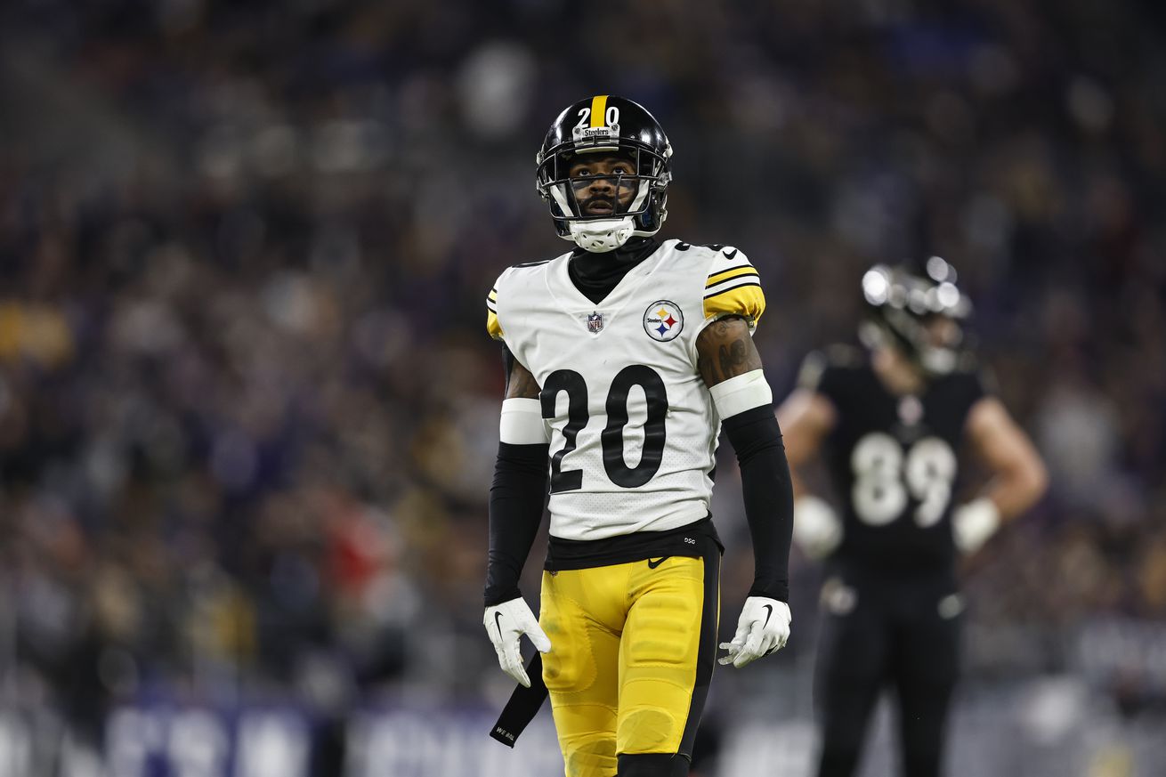 Cameron Sutton #20 of the Pittsburgh Steelers looks on during an NFL football game between the Baltimore Ravens and the Pittsburgh Steelers at M&amp;T Bank Stadium on January 01, 2023 in Baltimore, Maryland.