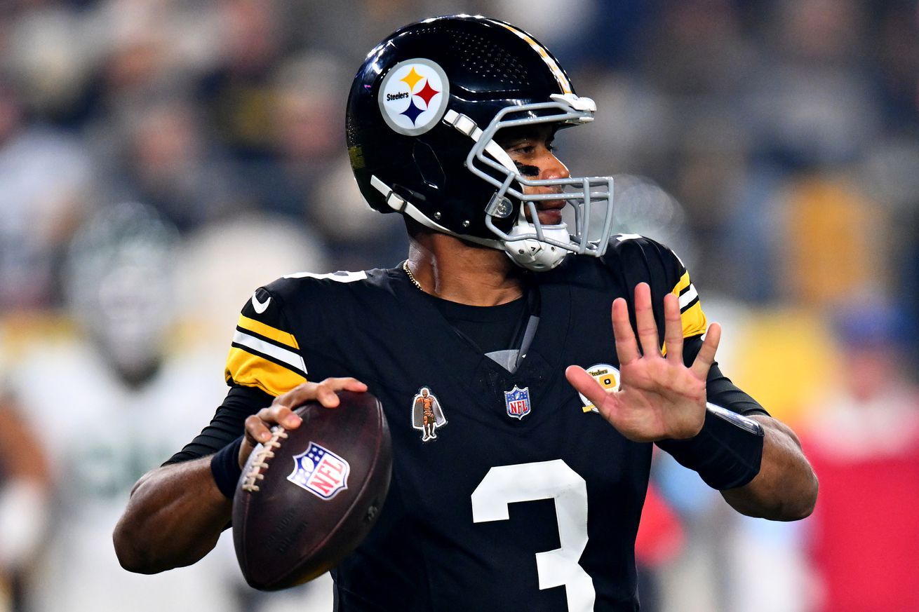 Russell Wilson #3 of the Pittsburgh Steelers throws the ball during the first quarter against the New York Jets at Acrisure Stadium on October 20, 2024 in Pittsburgh, Pennsylvania.