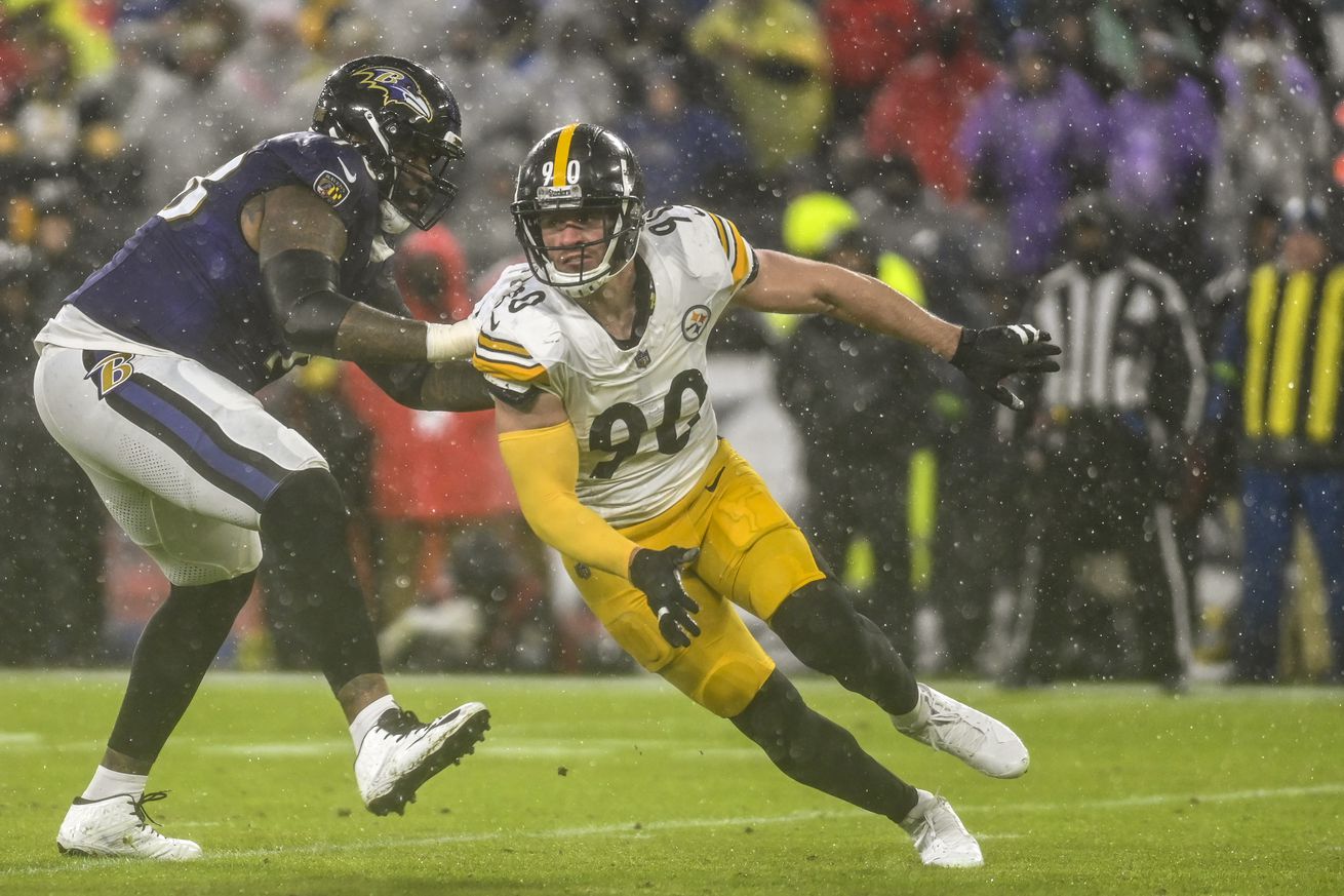 NFL: Pittsburgh Steelers at Baltimore Ravens