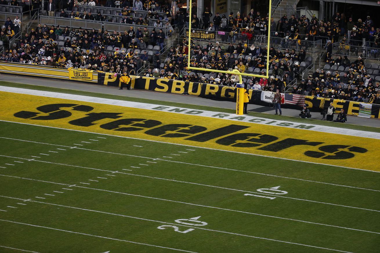 New England Patriots v Pittsburgh Steelers