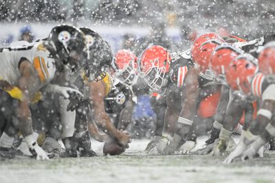 The Pittsburgh Steelers line up against the Cleveland Browns during the third quarter in the game at Huntington Bank Field on November 21, 2024 in Cleveland, Ohio.  &nbsp;  