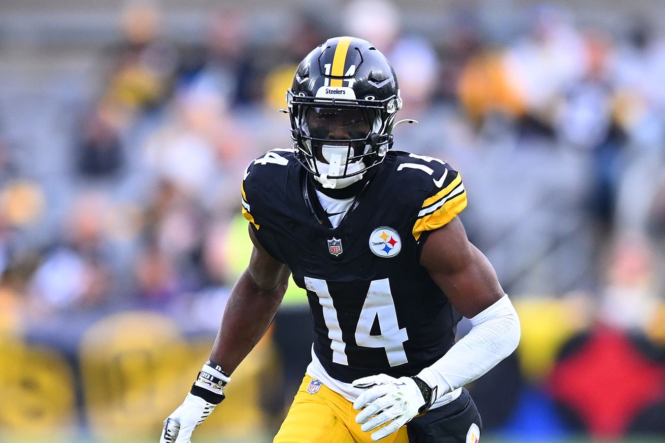 George Pickens #14 of the Pittsburgh Steelers in action during the game against the Baltimore Ravens at Acrisure Stadium on November 17, 2024 in Pittsburgh, Pennsylvania.