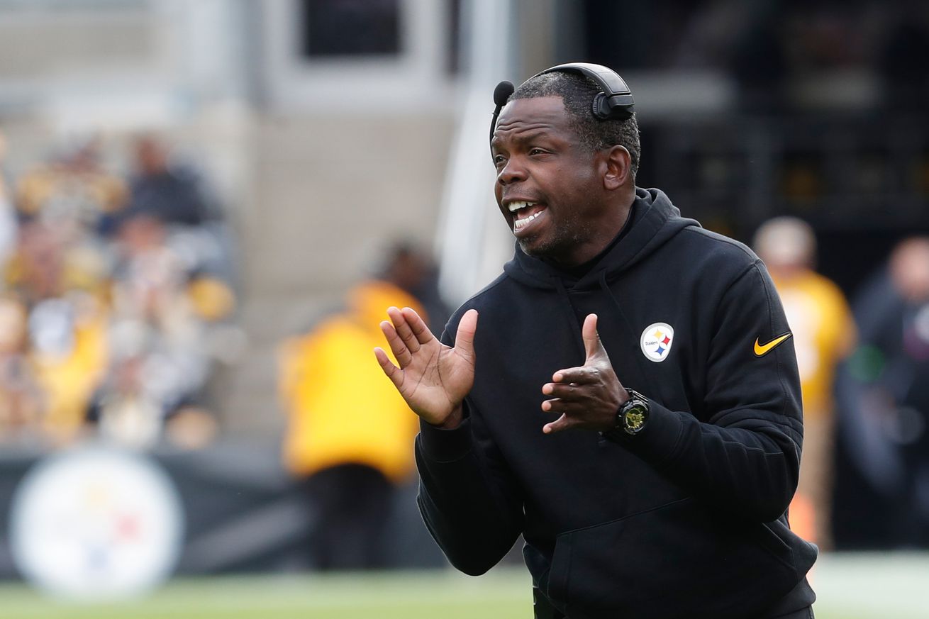 Pittsburgh, Pennsylvania, USA; Pittsburgh Steelers secondary coach Grady Brown reacts on the sidelines against the Baltimore Ravens during the second quarter at Acrisure Stadium.