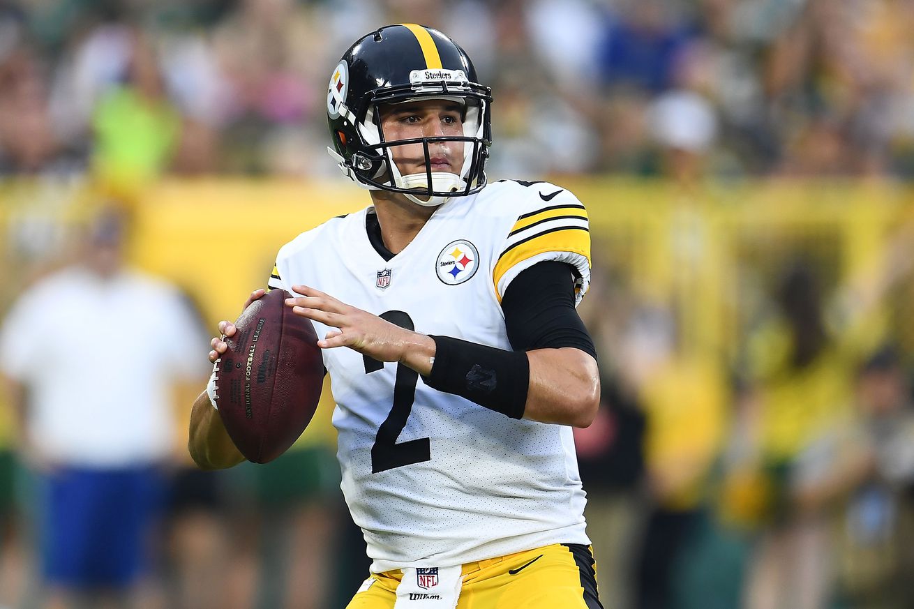 Pittsburgh Steelers v Green Bay Packers