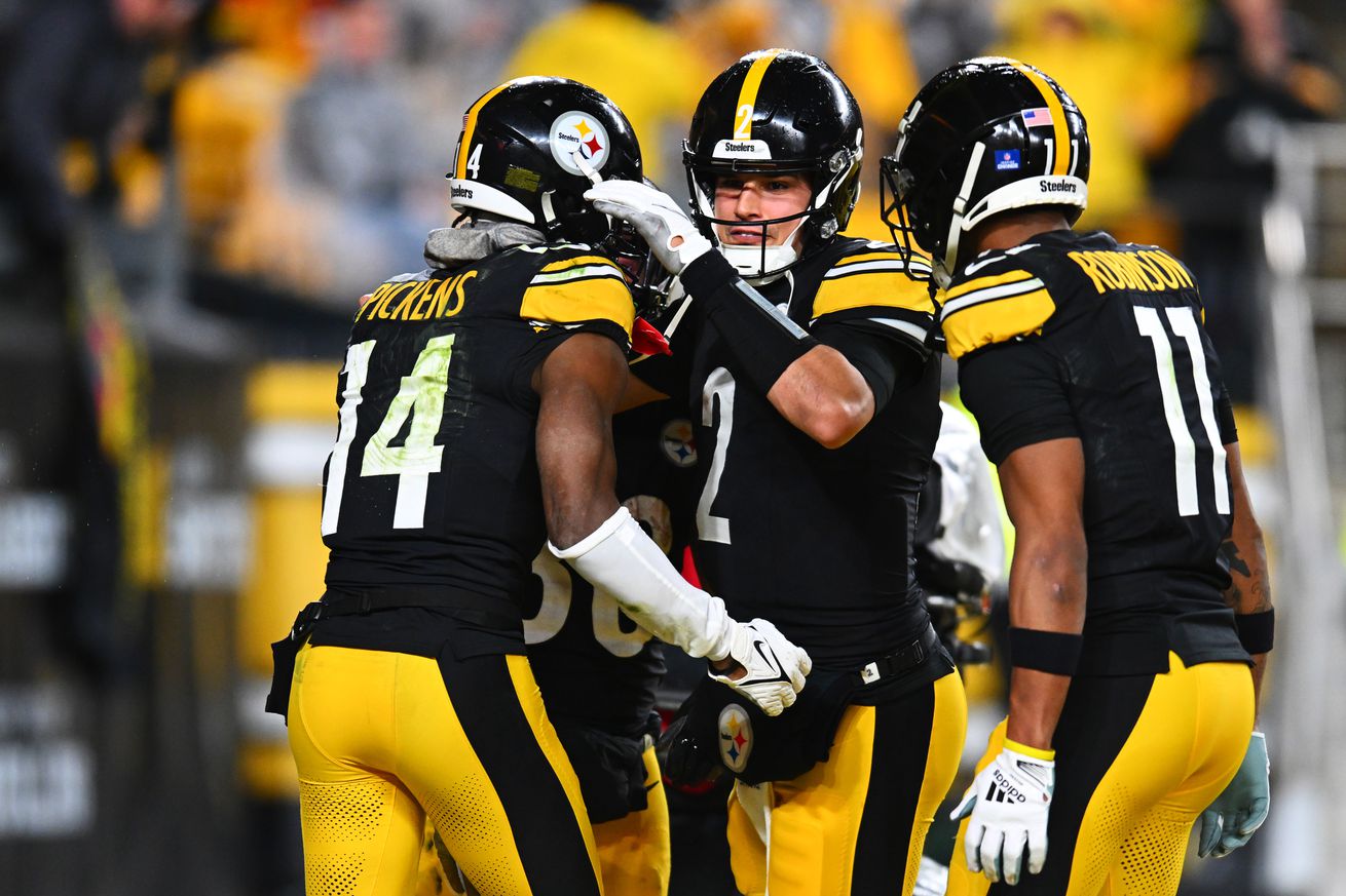 Cincinnati Bengals v Pittsburgh Steelers