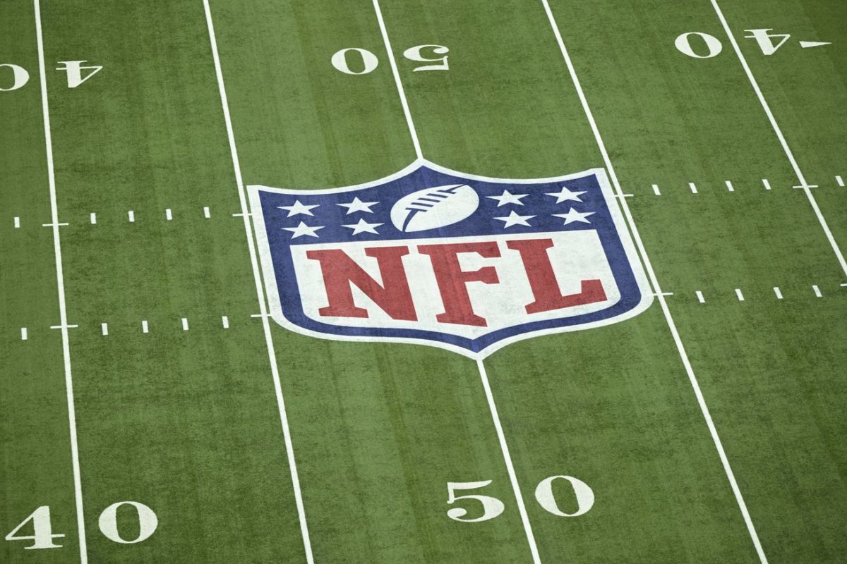 NFL owners keep tush push, playoff seeding following meeting; Onside kick changed