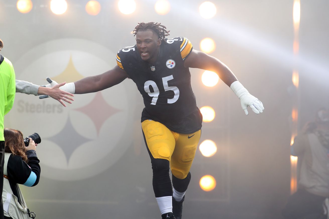 NFL: Baltimore Ravens at Pittsburgh Steelers