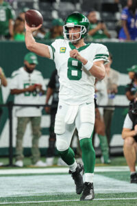 Steelers To Sign Aaron Rodgers
