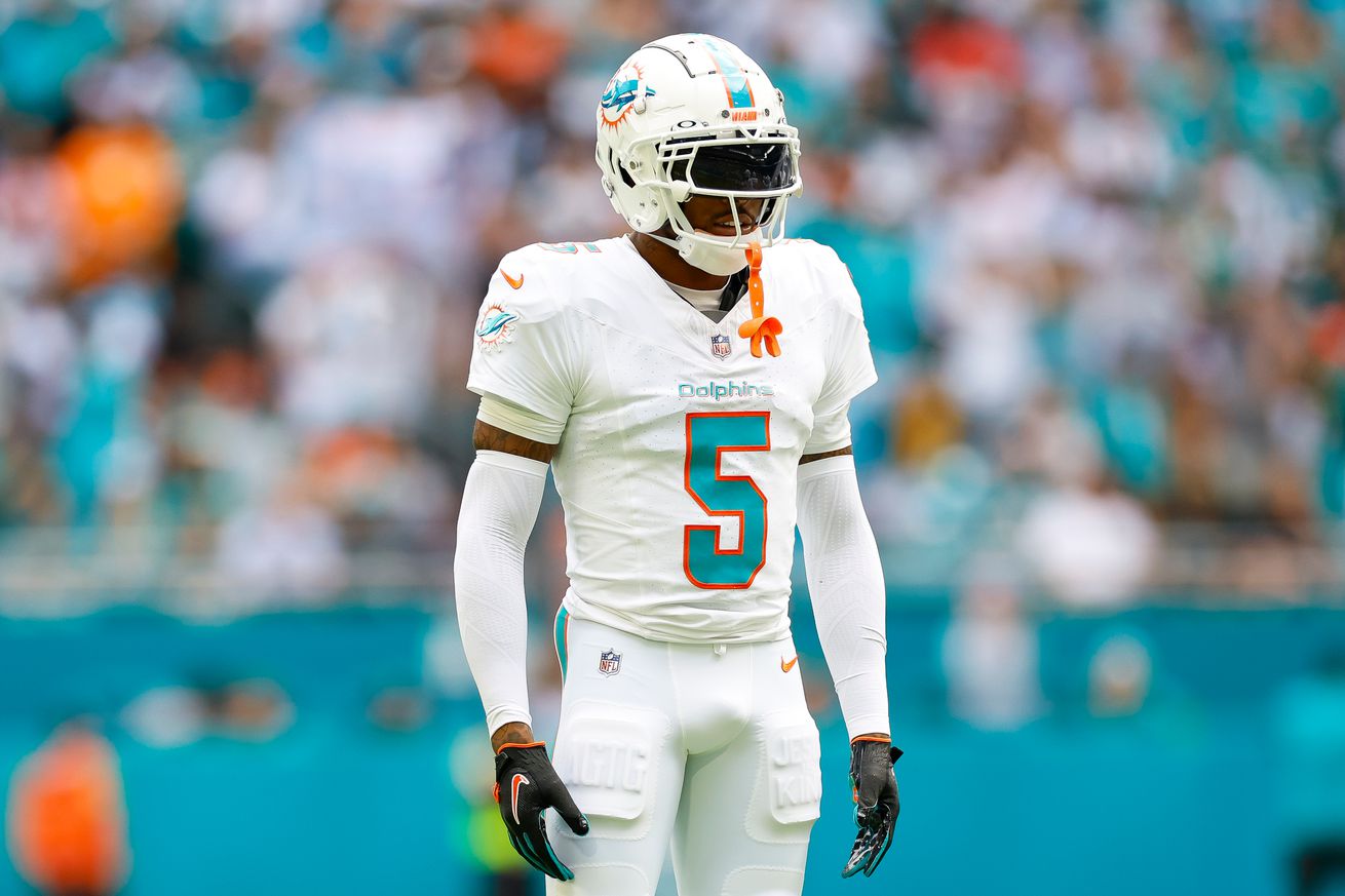 Jalen Ramsey #5 of the Miami Dolphins in a defensive stance during a game against the New York Jets at Hard Rock Stadium on December 17, 2023 in Miami Gardens, Florida.
