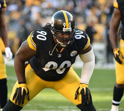 Cleveland Browns v Pittsburgh Steelers