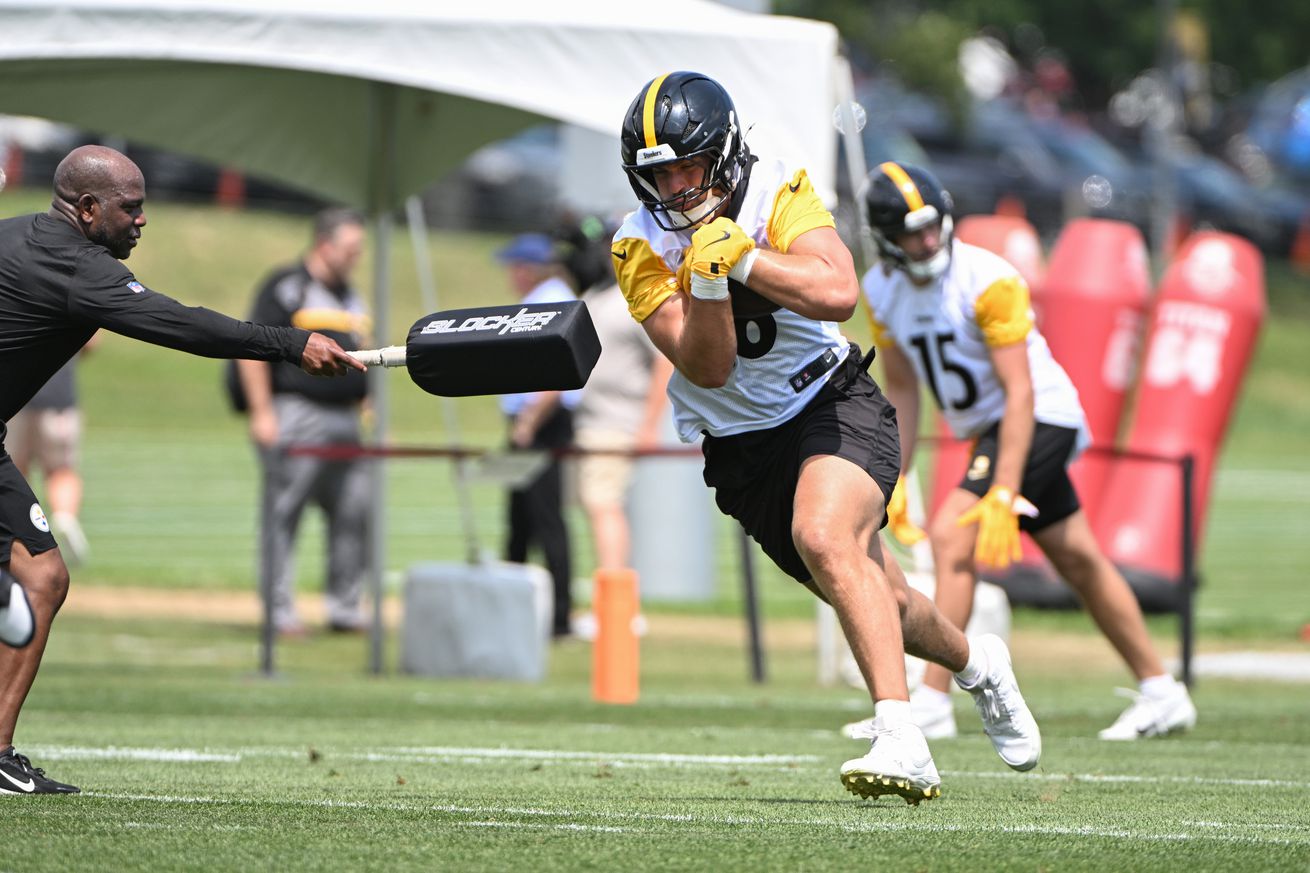 NFL: Pittsburgh Steelers Training Camp